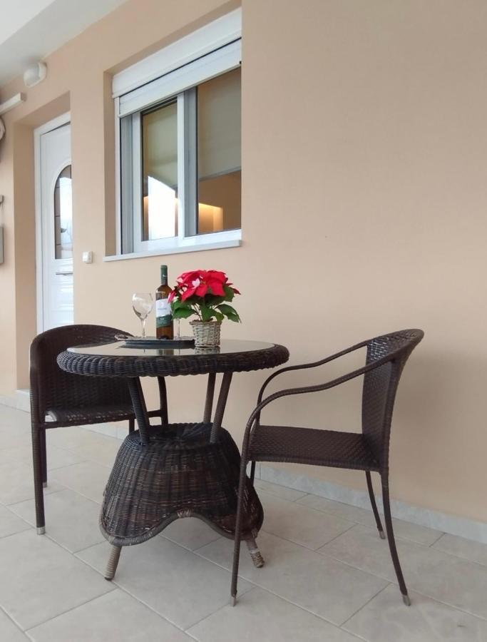 Kaza Apartment Antimachia Bagian luar foto